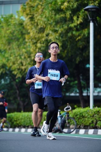 Race photo from KEMLU RUN 2025