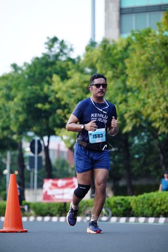 Race photo from KEMLU RUN 2025