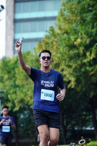 Race photo from KEMLU RUN 2025