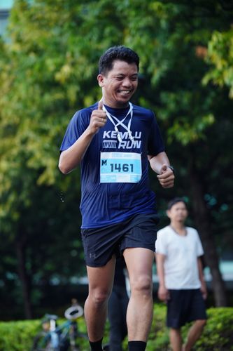 Race photo from KEMLU RUN 2025