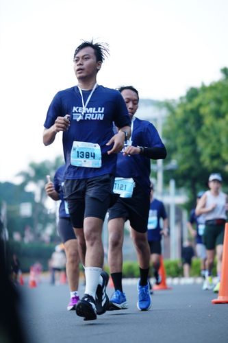 Race photo from KEMLU RUN 2025