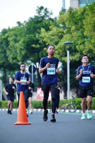 Race photo from KEMLU RUN 2025