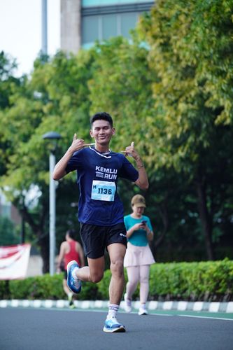 Race photo from KEMLU RUN 2025