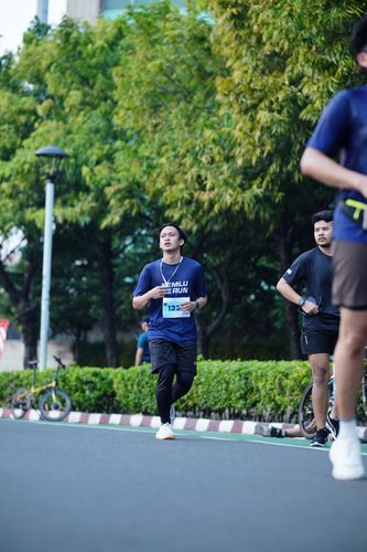 Race photo from KEMLU RUN 2025