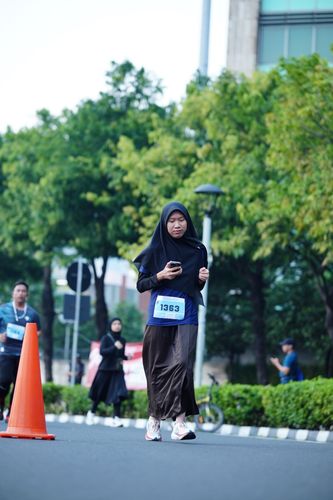 Race photo from KEMLU RUN 2025
