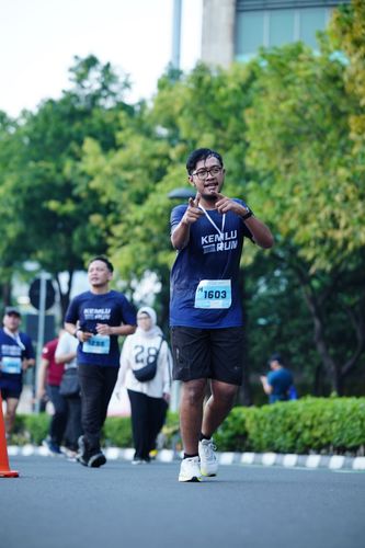 Race photo from KEMLU RUN 2025