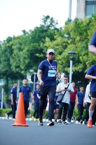 Race photo from KEMLU RUN 2025