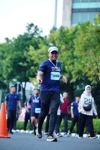 Race photo from KEMLU RUN 2025