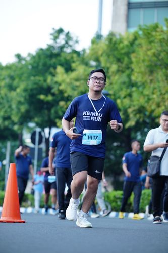 Race photo from KEMLU RUN 2025