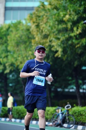 Race photo from KEMLU RUN 2025