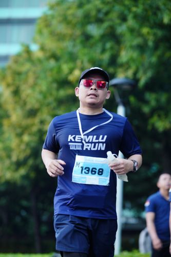 Race photo from KEMLU RUN 2025