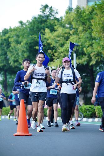 Race photo from KEMLU RUN 2025