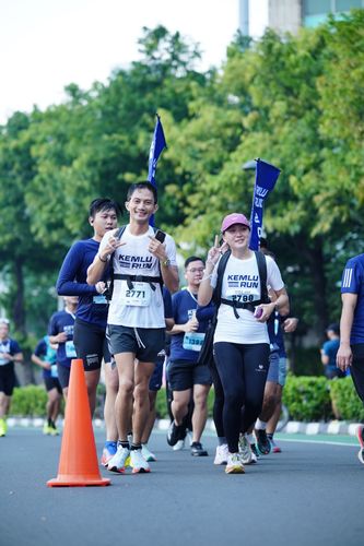Race photo from KEMLU RUN 2025