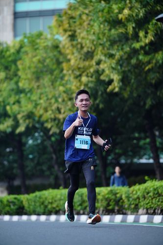 Race photo from KEMLU RUN 2025
