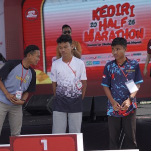 Race photo from KEDIRI HALF MARATHON 2026