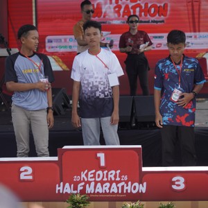 Race photo from KEDIRI HALF MARATHON 2026