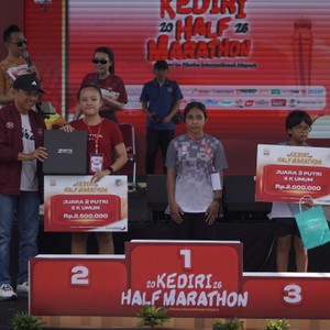 Race photo from KEDIRI HALF MARATHON 2026