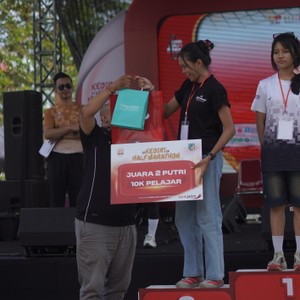 Race photo from KEDIRI HALF MARATHON 2026