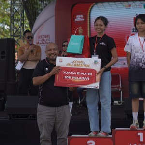 Race photo from KEDIRI HALF MARATHON 2026