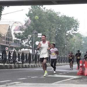 Race photo from Yumaju Berlebarun Besama ASICS