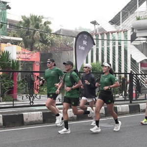 Race photo from Yumaju Berlebarun Besama ASICS