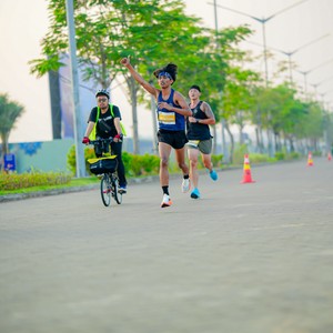 Race photo from YUK TRAVEL RUN