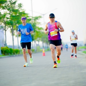 Race photo from YUK TRAVEL RUN