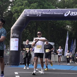 Race photo from Yumaju Berlebarun Besama ASICS