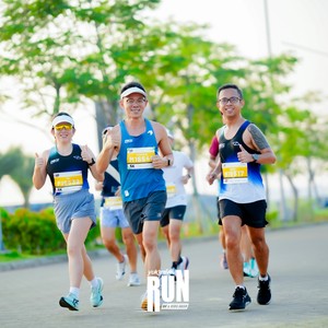 Race photo from YUK TRAVEL RUN