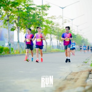 Race photo from YUK TRAVEL RUN