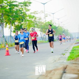 Race photo from YUK TRAVEL RUN