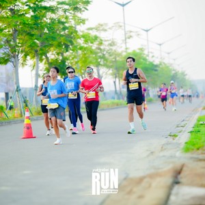 Race photo from YUK TRAVEL RUN