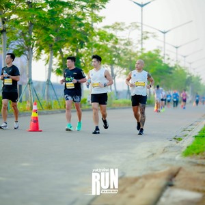 Race photo from YUK TRAVEL RUN