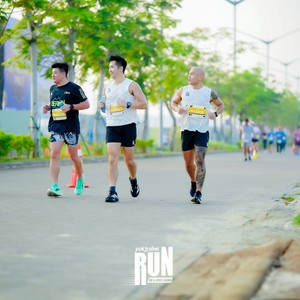 Race photo from YUK TRAVEL RUN