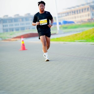 Race photo from YUK TRAVEL RUN