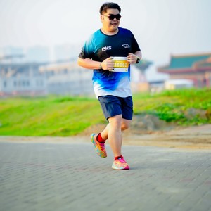 Race photo from YUK TRAVEL RUN