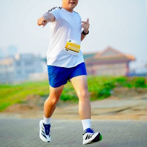 Race photo from YUK TRAVEL RUN