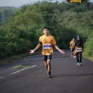 Race photo from KELUD VERTICAL CHALLENGE 2025