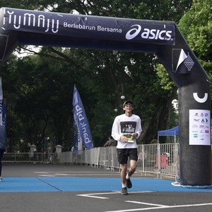 Race photo from Yumaju Berlebarun Besama ASICS