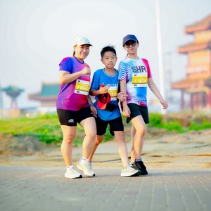 Race photo from YUK TRAVEL RUN
