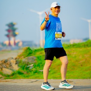 Race photo from YUK TRAVEL RUN