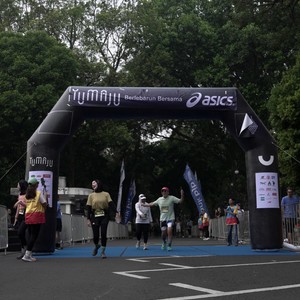 Race photo from Yumaju Berlebarun Besama ASICS