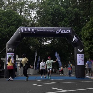 Race photo from Yumaju Berlebarun Besama ASICS