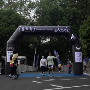 Race photo from Yumaju Berlebarun Besama ASICS