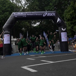 Race photo from Yumaju Berlebarun Besama ASICS