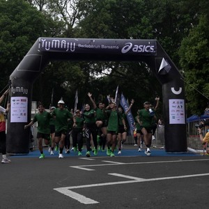 Race photo from Yumaju Berlebarun Besama ASICS