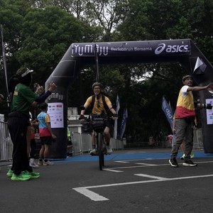 Race photo from Yumaju Berlebarun Besama ASICS