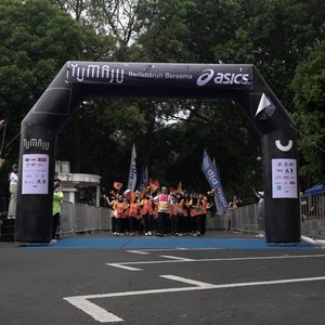 Race photo from Yumaju Berlebarun Besama ASICS