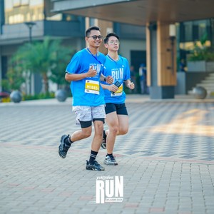 Race photo from YUK TRAVEL RUN