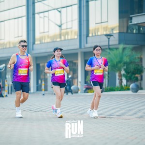 Race photo from YUK TRAVEL RUN